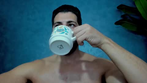 muscularmaster onlyfans online show from October 5, 2025, 9:02 pm