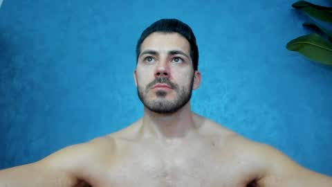 muscularmaster onlyfans online show from April 1, 2026, 9:45 pm