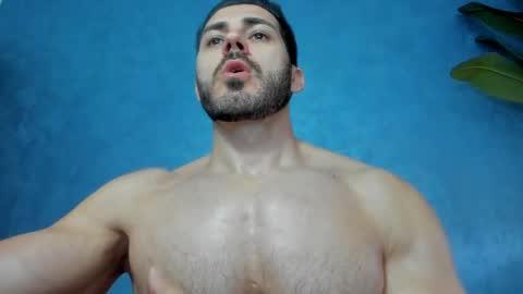 muscularmaster onlyfans online show from April 5, 2026, 4:37 pm