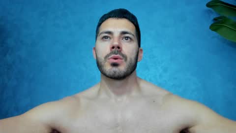 muscularmaster onlyfans online show from May 19, 2026, 10:38 pm