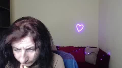 Jeneva online show from April 1, 2026, 6:05 pm