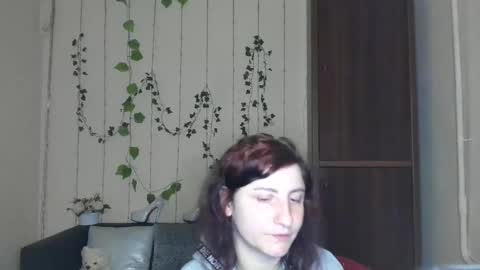 Jeneva online show from May 11, 2026, 5:43 pm