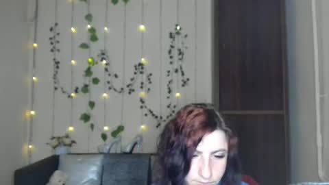 Jeneva online show from May 14, 2026, 5:31 pm