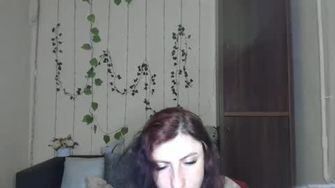 Jeneva online show from May 17, 2026, 5:20 pm