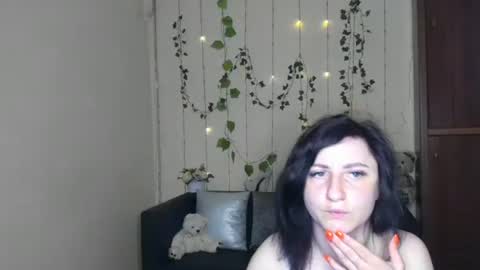 Jeneva online show from May 31, 2026, 9:16 pm