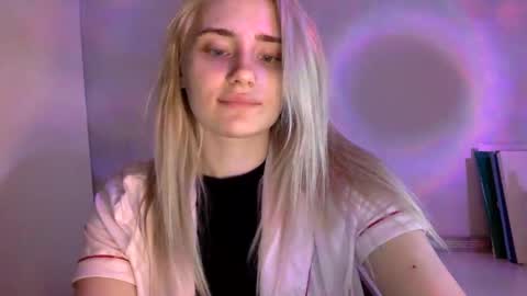 musescorner online show from April 12, 2026, 4:12 pm