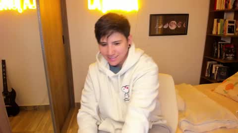 VALENTINA Luna  online show from March 4, 2026, 3:01 am