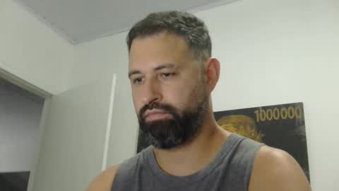 musosc online show from December 3, 2025, 2:08 am