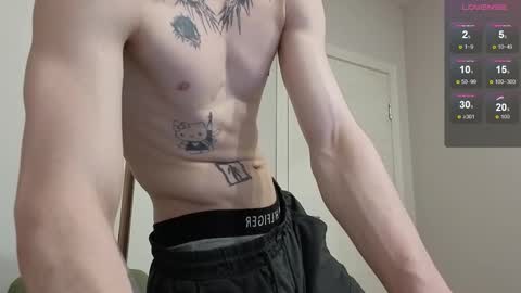 Snapshot of mvpzxc chatting on September 16, 2025, 7:37 pm 1x1 online show from September 16, 2025, 7:37 pm