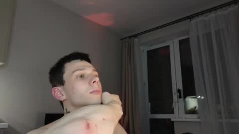 Snapshot of mvpzxc chatting on November 3, 2025, 4:08 pm 1x1 online show from November 3, 2025, 4:08 pm