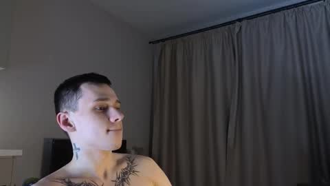 Snapshot of mvpzxc chatting on December 16, 2025, 4:23 pm 1x1 online show from December 16, 2025, 4:23 pm