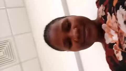 mwekas568403 online show from February 20, 2025, 9:55 am