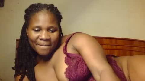 mwekas568403 online show from September 8, 2025, 5:12 pm