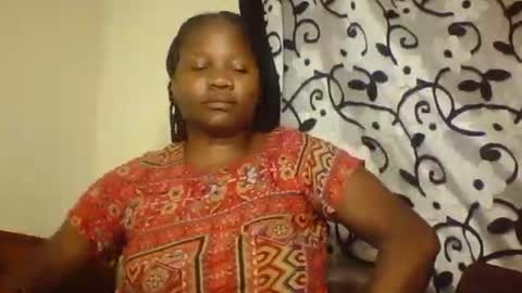 mwekas568403 online show from November 1, 2025, 2:13 am