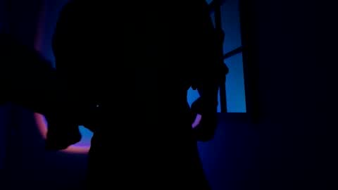 Snapshot of mx_anouk_divine chatting on October 19, 2025, 4:57 am Mx. Anouk Divine online show from October 19, 2025, 4:57 am