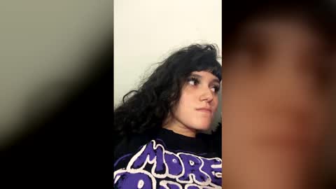 Snapshot of mxlvixje chatting on February 2, 2026, 12:09 am SOFIA online show from February 2, 2026, 12:09 am