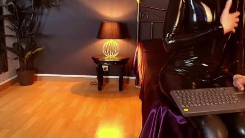 Snapshot of my_maite chatting on January 30, 2025, 3:08 pm Maite online show from January 30, 2025, 3:08 pm
