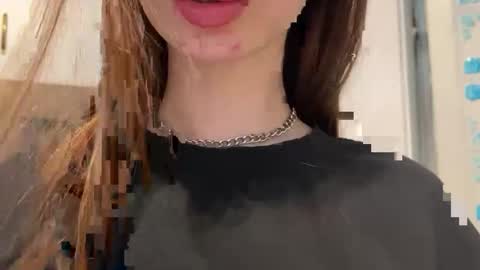 JIN online show from December 2, 2025, 12:54 pm