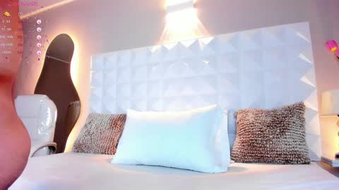 Mariana Evans online show from February 8, 2025, 11:33 am