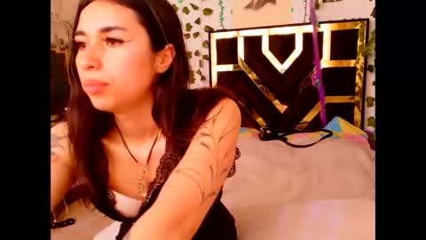 miagosling  NTMU  Dont forget follow me  online show from October 2, 2025, 7:54 pm