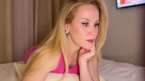 Mya-be Yours P online show from September 14, 2025, 9:47 pm