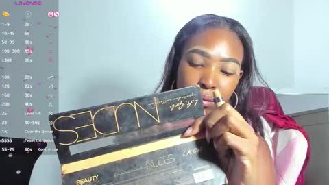 Samanta  online show from November 25, 2025, 11:54 am