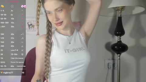 Snapshot of mychloecute chatting on May 23, 2026, 8:46 pm chloe online show from May 23, 2026, 8:46 pm