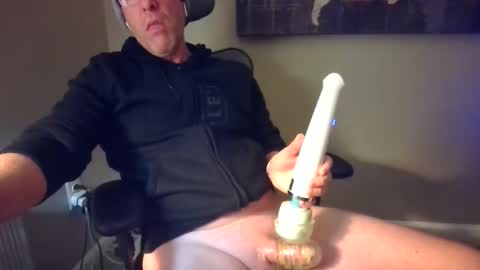 mycockneedsstroking69 online show from March 26, 2026, 8:53 am