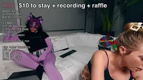 Snapshot of mycookiejar chatting on January 15, 2026, 2:05 am MyCookieJar online show from January 15, 2026, 2:05 am