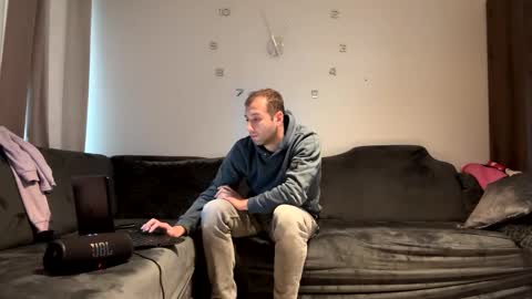 Fabio online show from December 13, 2024, 11:55 am