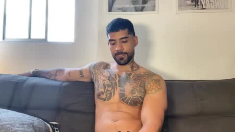 Myke esthetic online show from February 10, 2026, 9:52 pm