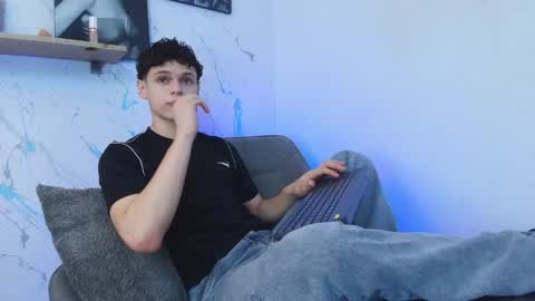 Mykel   online show from March 13, 2026, 3:18 pm