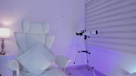 Myle online show from January 7, 2026, 11:18 pm