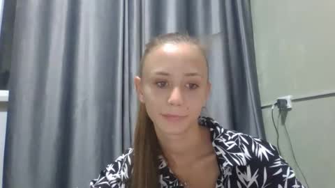 mylittle_flame online show from October 13, 2025, 2:06 pm