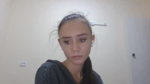 mylittle_flame online show from November 16, 2025, 4:12 pm