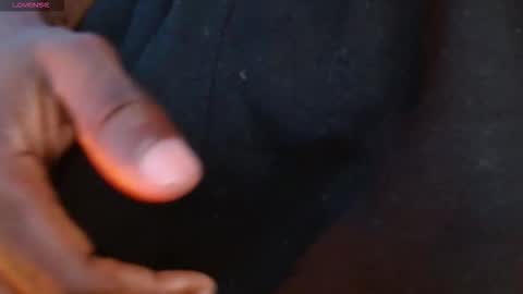 Mylo Wallace  online show from December 16, 2025, 6:02 pm