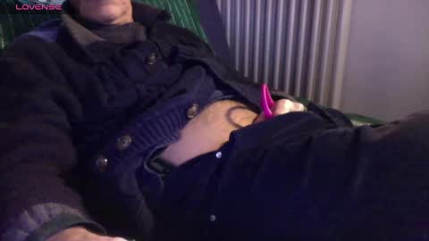 Bi sexy guy lovense hush is on private is open or password show tip if you like. online show from February 20, 2025, 4:25 pm