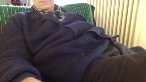 Bi sexy guy lovense hush is on private is open or password show tip if you like. online show from March 4, 2025, 7:30 am