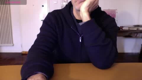 Snapshot of mynakedbeach chatting on January 18, 2026, 7:34 am Bi sexy guy lovense hush is on private is open or password show tip if you like. online show from January 18, 2026, 7:34 am