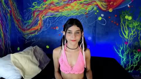 Mynxii online show from January 11, 2026, 12:32 pm