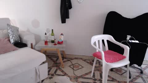 Snapshot of myrnasexxx chatting on January 24, 2025, 12:10 pm Myrna Sessions online show from January 24, 2025, 12:10 pm