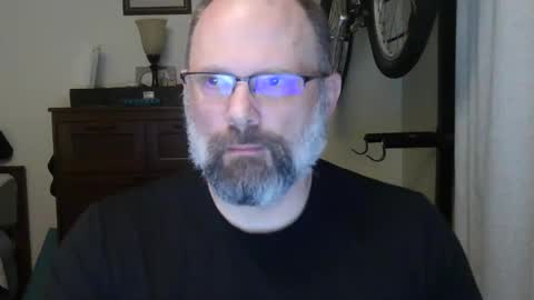 Snapshot of mysecretaccount0311_bravo chatting on May 5, 2026, 5:04 am Just hanging out - No pressure online show from May 5, 2026, 5:04 am