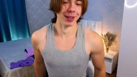 Mickey online show from December 2, 2024, 1:14 am