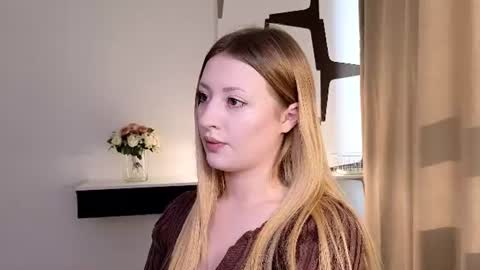 mysmila online show from July 9, 2026, 1:37 pm