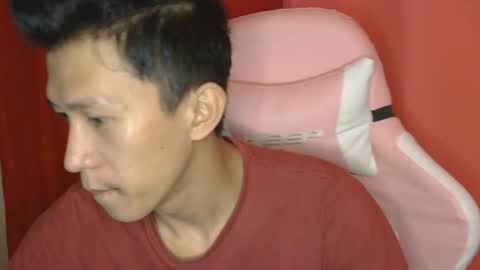 Snapshot of mysterious_man15 chatting on February 19, 2025, 10:01 am mysterious_man15 online show from February 19, 2025, 10:01 am