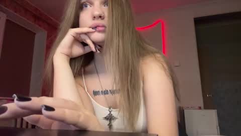 Snapshot of mysterious_wink chatting on November 28, 2025, 5:15 pm mysterious_wink online show from November 28, 2025, 5:15 pm