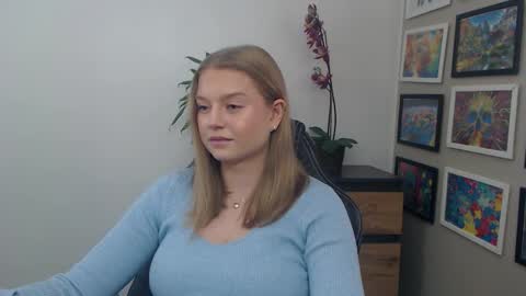 Erica online show from January 12, 2026, 10:09 am