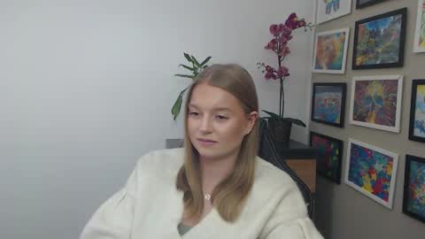 Erica online show from February 26, 2026, 1:21 pm