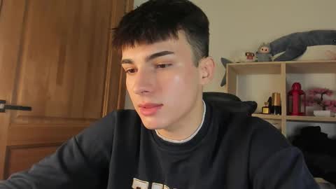 Evan Brown online show from November 6, 2025, 1:01 pm