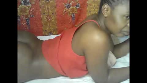 mystic_linna online show from March 7, 2026, 6:38 pm